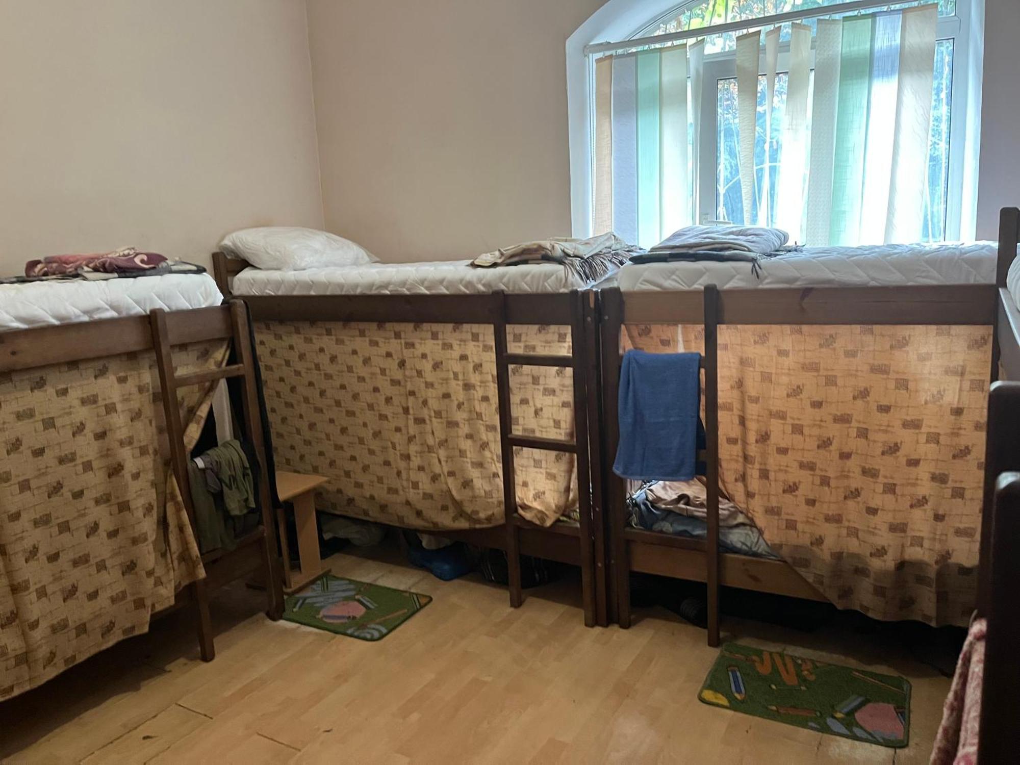 Ararat-Holosiivskyi Hostel 基輔 外观 照片
